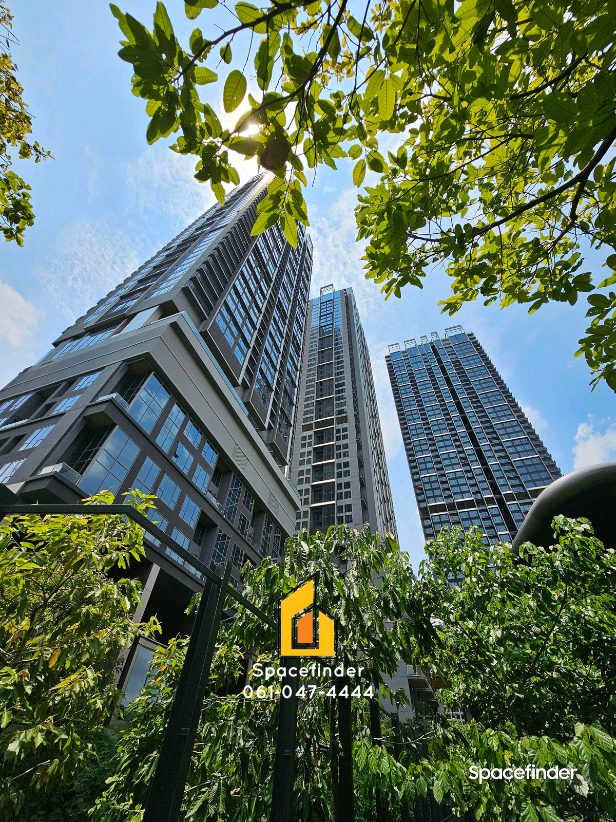 ให้เช่าคอนโดบางนา แบริ่ง ลาซาล : Pet-friendly 2 Bedrooms Condo For Rent at Whizdom The Forestia – PETOPIA Building (Expats Welcome!)