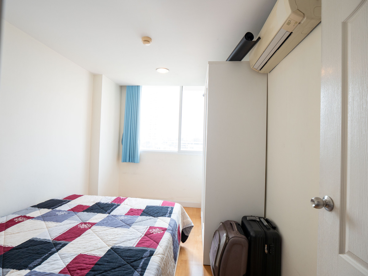 ให้เช่าคอนโดวงเวียนใหญ่ เจริญนคร : ให้เช่าคอนโด 𝐓𝐡𝐞 𝐅𝐈𝐍𝐄 @ 𝐑𝐈𝐕𝐄𝐑 𝐂𝐡𝐚𝐫𝐨𝐞𝐧 𝐍𝐚𝐤𝐡𝐨𝐧 𝟏𝟕 เดอะ ฟายน์ แอท รีเวอร์  𝟕𝟕 𝐒𝐐.𝐌. 𝐓𝐲𝐩𝐞 𝟐 𝐁𝐞𝐝𝐫𝐨𝐨𝐦𝐬, 𝟏 𝐁𝐚𝐭𝐡𝐫𝐨𝐨𝐦, 𝟏 𝐊𝐢𝐭𝐜𝐡𝐞𝐧, 𝟏 𝐅𝐢𝐱𝐞𝐝 𝐩𝐚𝐫𝐤𝐢𝐧𝐠 𝐬𝐩𝐚𝐜𝐞.