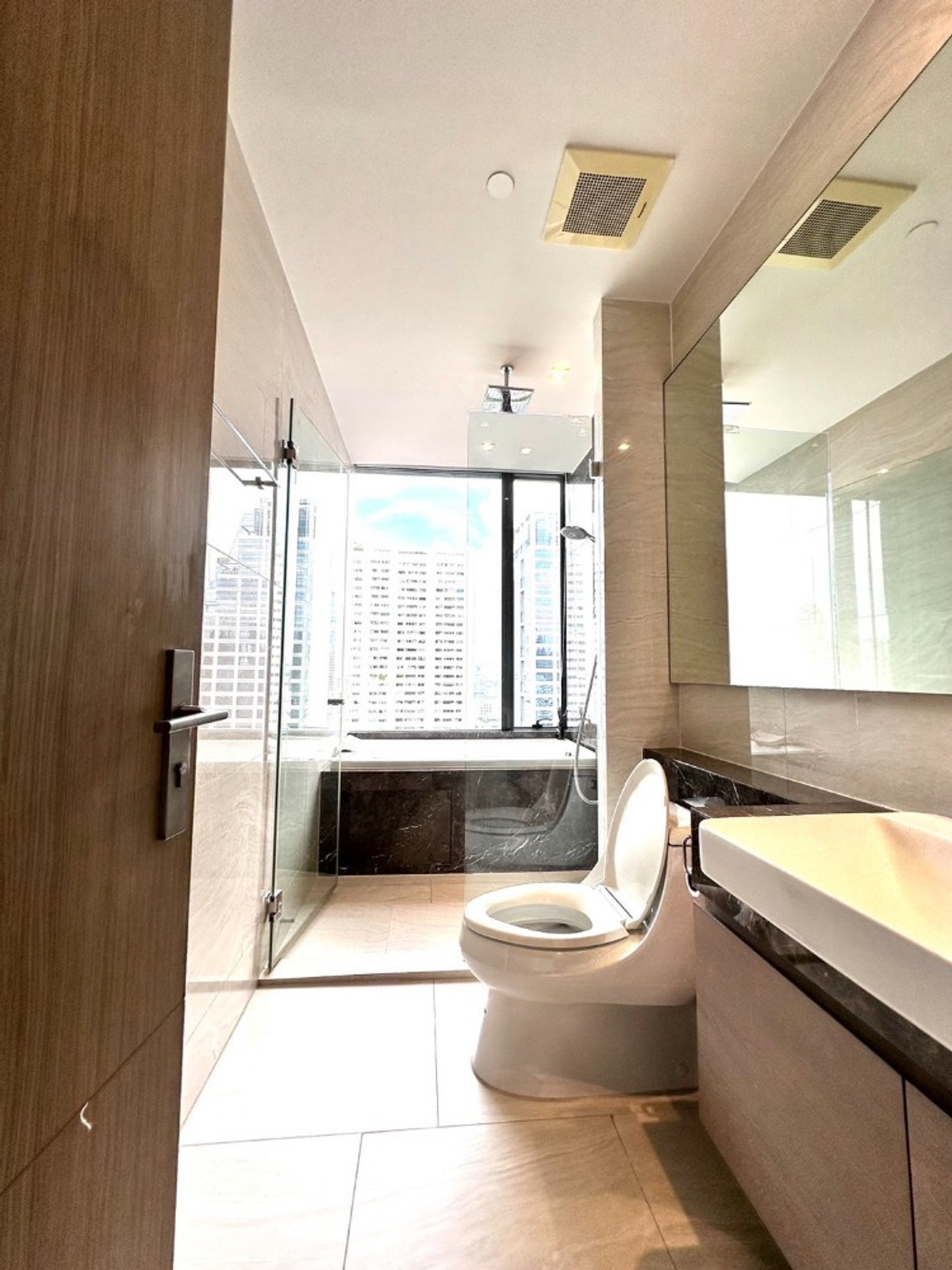 For SaleCondoSilom, Saladaeng, Bangrak : Ashton Silom / 2 Bedrooms (FOR SALE), Ashton Silom / 2 Bedrooms (For Sale) PT052