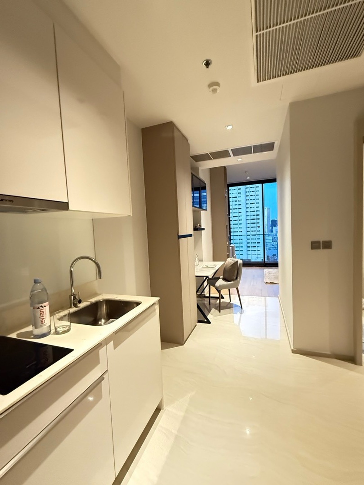 For SaleCondoSilom, Saladaeng, Bangrak : Ashton Silom / 1 Bedroom (FOR SALE), Ashton Silom / 1 Bedroom (For Sale) PT055