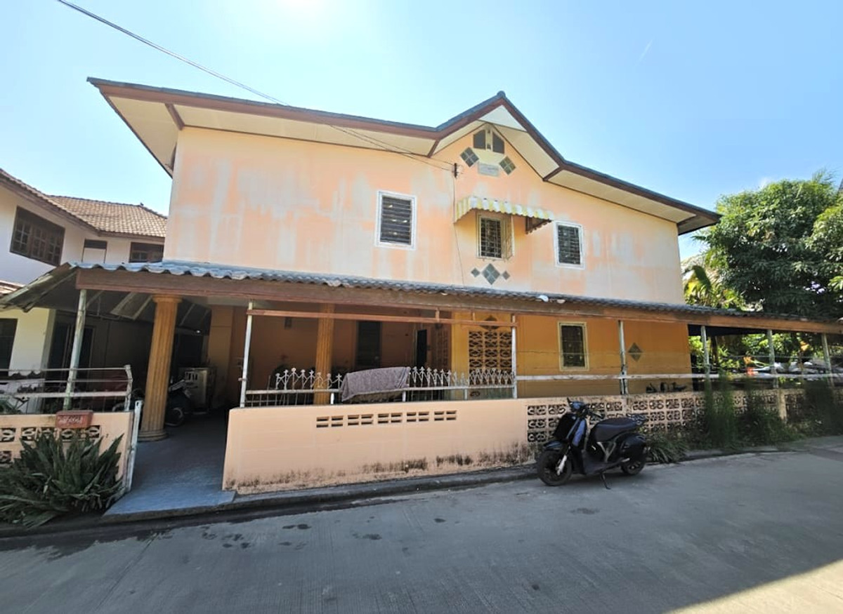 For SaleMin Buri, Romklao : Worth the investment! There are tenants, ready to receive income immediately 🔥 Apartment Chuamsampan Nong Chok / 23 rooms (sold with tenant), Apartment Chuamsampan Nong Chok / 23 Rooms (SALE WITH TENANT) FAHS001