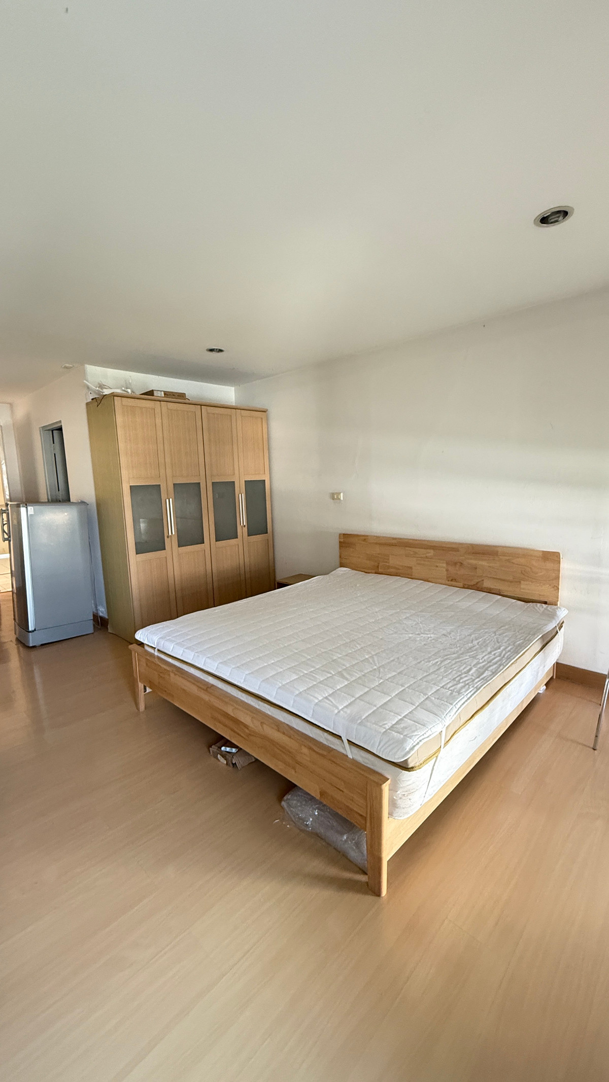 ให้เช่าคอนโดสุขุมวิท อโศก ทองหล่อ : For Rent Condo Plus 38 Hip area 34 sqm Price 13k Near BTS Thonglor 