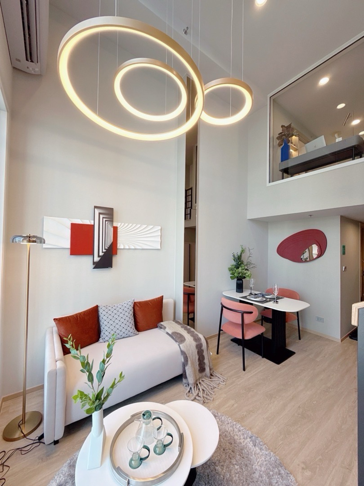 ขายคอนโดสยาม จุฬา สามย่าน : 𝐂𝐇𝐔𝐋𝐀 𝐂𝐇𝐔𝐋𝐀 ห้องใหม่ พร้อมอยู่ เจ้าของขายเอง ชั้นสูง 𝟐𝟑 วิวโล้ง ตำแหน่ง 25 ไม่บลอค พร้อมนัดดูห้องได้ตลอด 