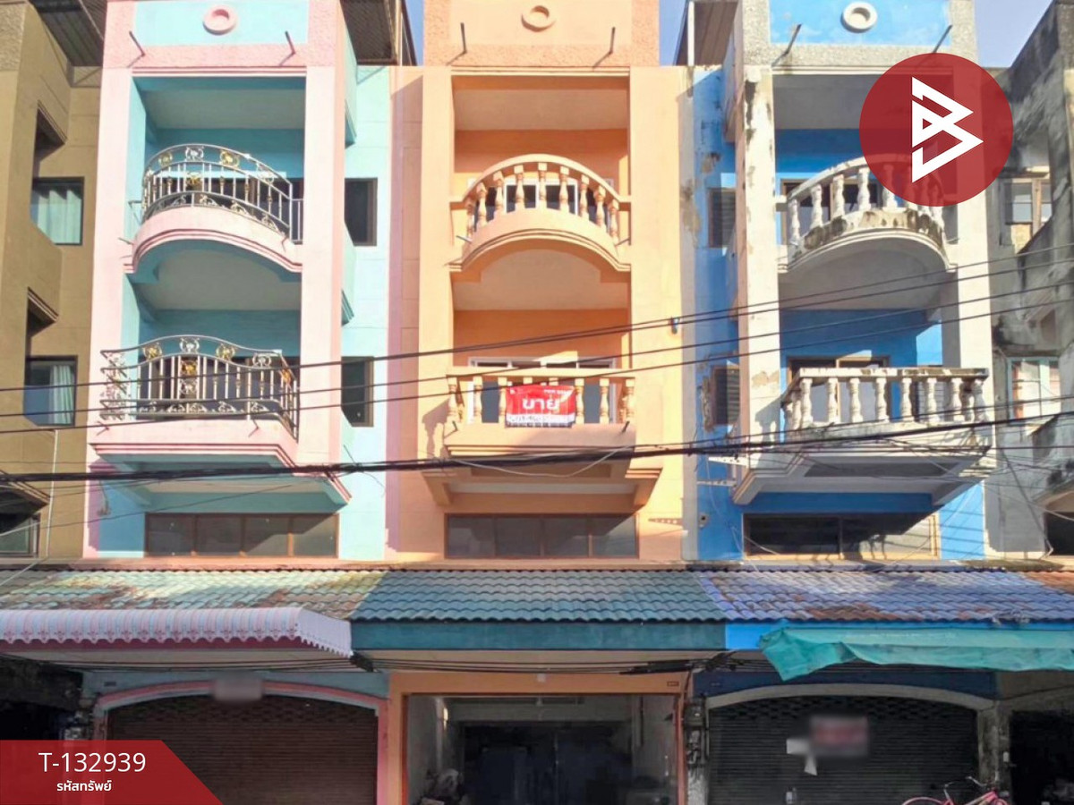 For SaleShop HouseSamut Prakan,Samrong : Urgent sale, 4-story commercial building, area 17 square meters, at the end of the house, Samut Prakan.