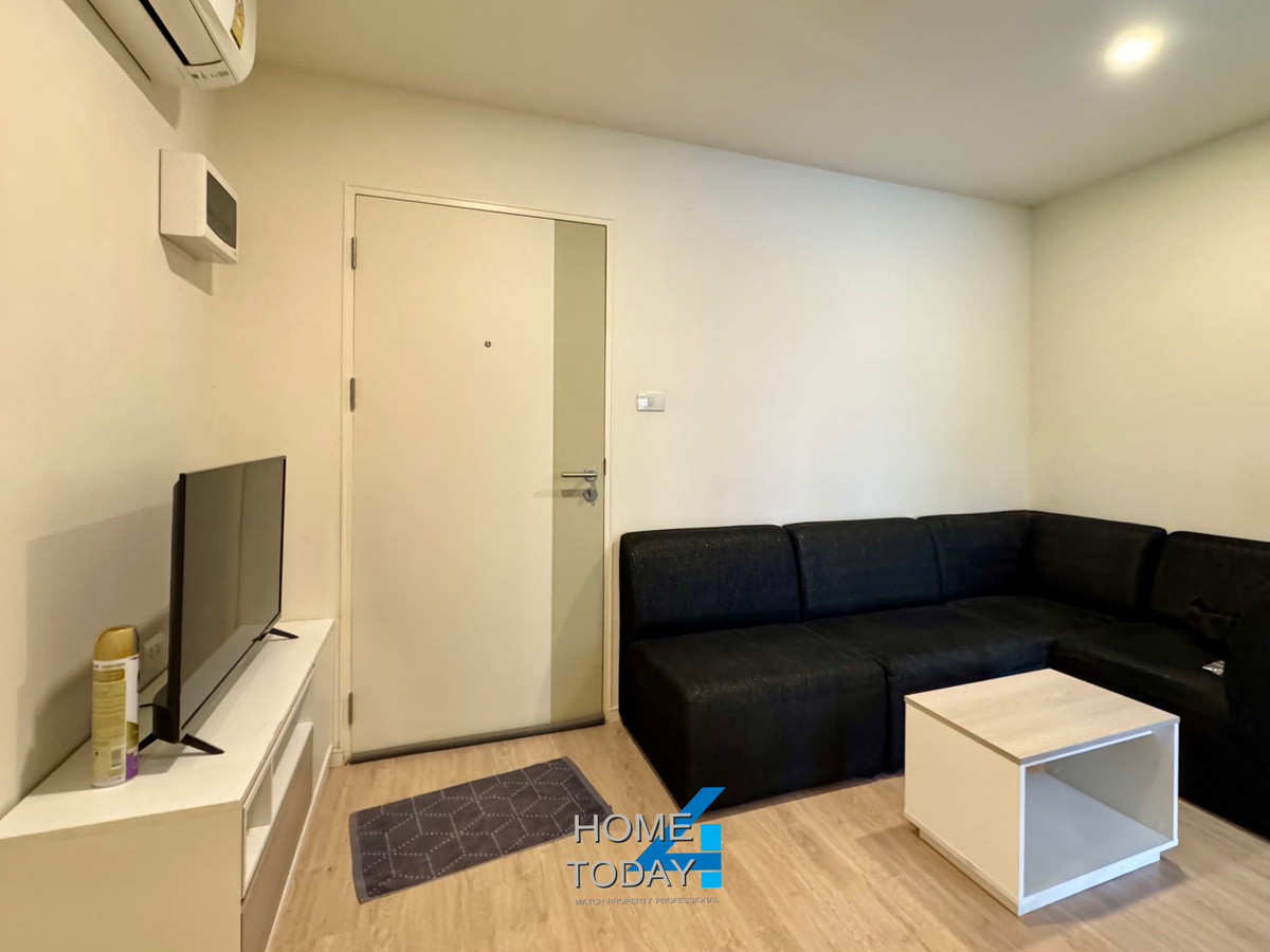 CondoLadkrabang, Suwannaphum Airport : 🏡 For rent / sale iCondo Green Space Sukhumvit 77 Phase 1, 1st floor, real home feel, can enter and exit in front of the room | Spacious room, pool view, ready to move in, Lat Krabang location, near Airport Link.