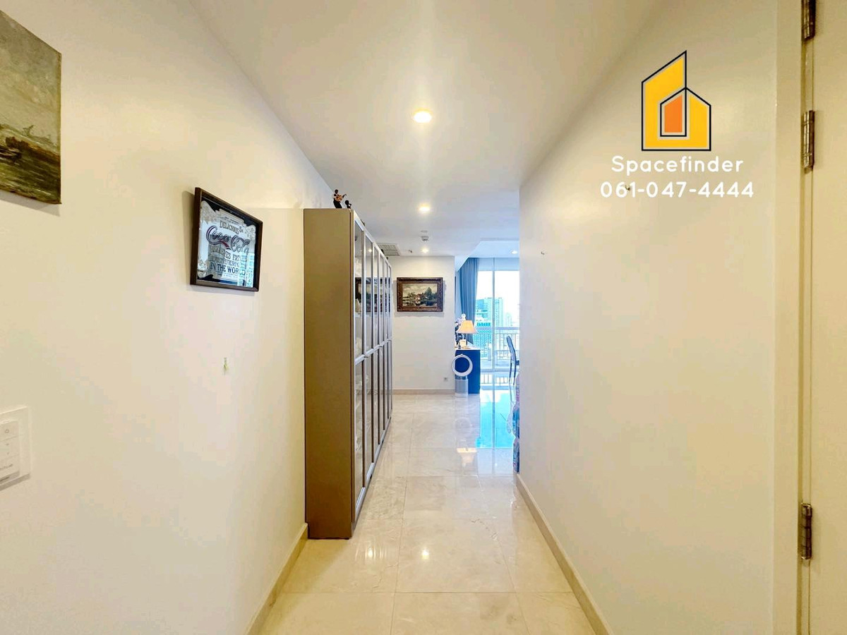 ขายคอนโดวิทยุ ชิดลม หลังสวน : คอนโด 3 นอน ใจกลางเมือง เลี้ยงสัตว์ได้
ระเบียงส่วนตัวถึงสองฝั่ง