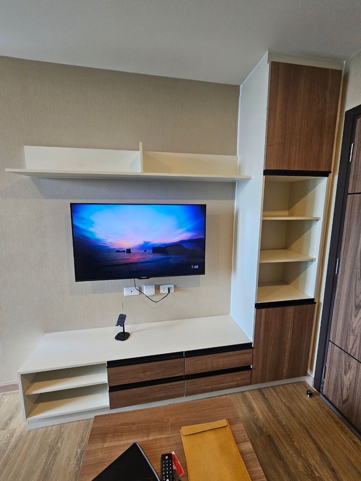 ให้เช่าคอนโดแจ้งวัฒนะ เมืองทอง : 🎯THE CUBE SOUTH Chaengwattana 15/1  ห้องจะว่าง 1 มี.ค.  ตกแต่งพร้อมอยู่  เฟอร์ครบ  นัดดูก่อนได้จ้าา