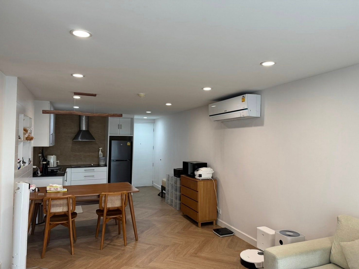 For SaleCondoSathorn, Narathiwat : Baan Siri Sathorn Suanplu / 2 Bedrooms (SALE WITH TENENT), Baan Siri Sathorn Suanplu / 2 bedrooms (sale with tenant) LD050