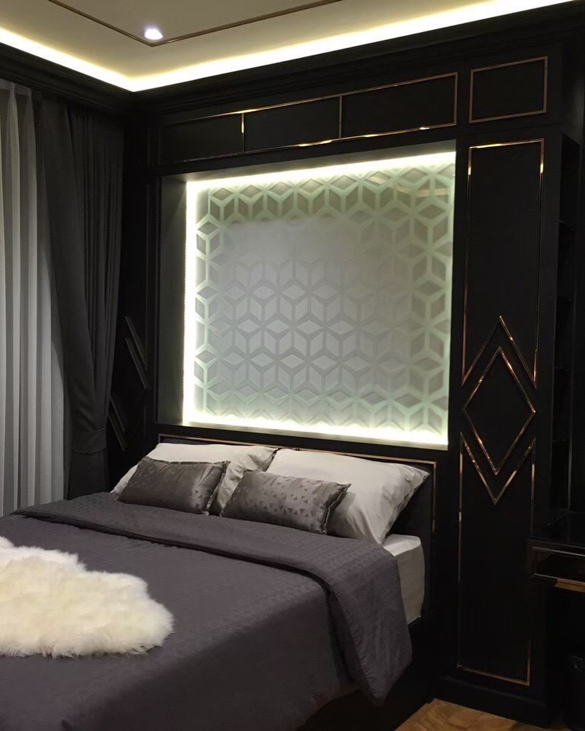 ให้เช่าคอนโดพระราม 9 เพชรบุรีตัดใหม่ RCA : ✨ Exclusive Unit - Duplex | Villa Asoke [80 SQ.M.]  Fully furnished  | Only 40K/month near MRT Phetchaburi