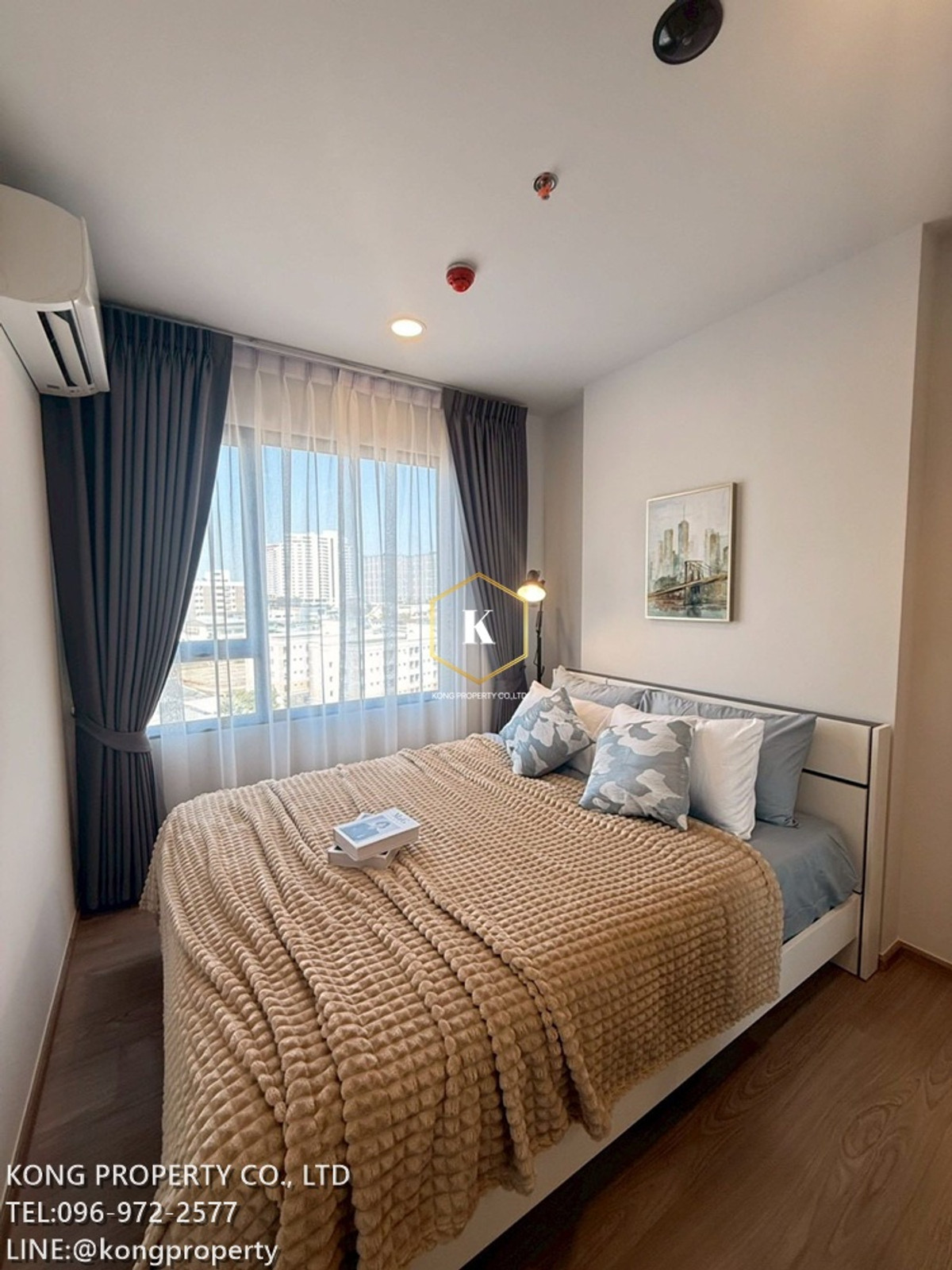 For RentCondoPinklao, Charansanitwong : Condo for rent, Chewathai Pinklao, beautifully decorated room, ready to move in.