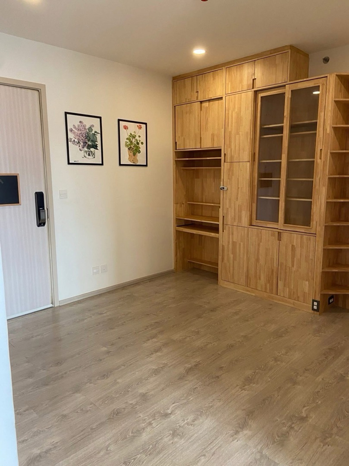 For RentCondoPinklao, Charansanitwong : Condo for rent The Tree Charan 30