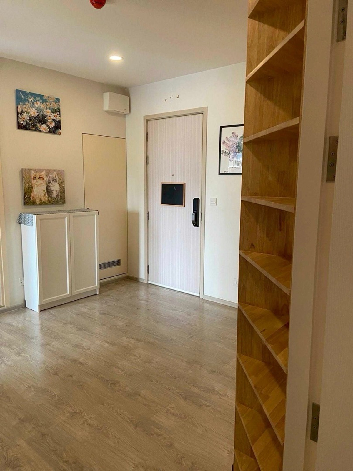 ให้เช่าคอนโดปิ่นเกล้า จรัญสนิทวงศ์ : @condocurator 📍ให้เช่า The Tree Charan 30 ห้องใหญ่ มีเครื่องซักผ้า พร้อมเข้าอยู่ [PM0186] 