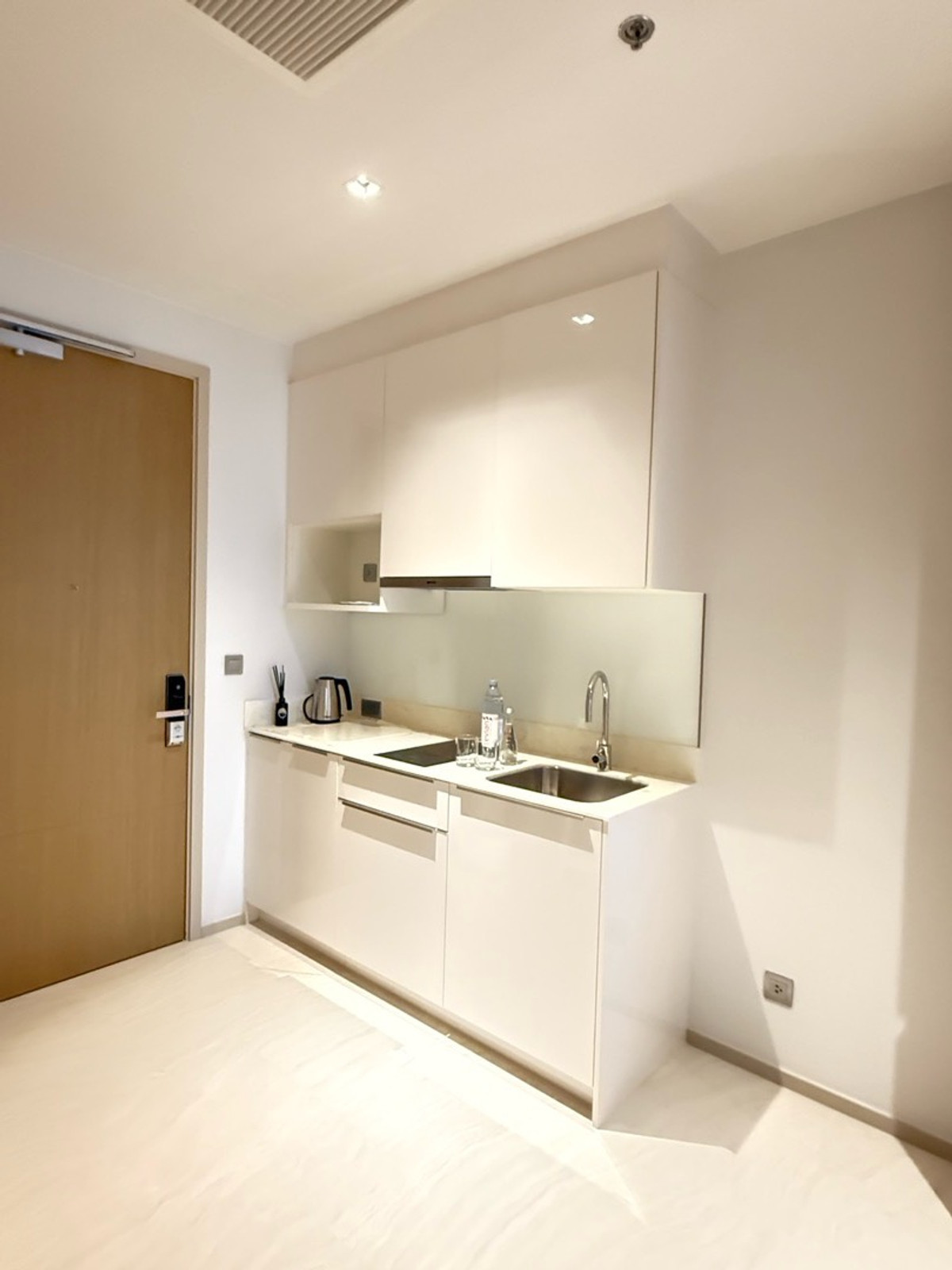 For SaleCondoSilom, Saladaeng, Bangrak : Ashton Silom / 1 Bedroom (FOR SALE), Ashton Silom / 1 Bedroom (For Sale) PT055