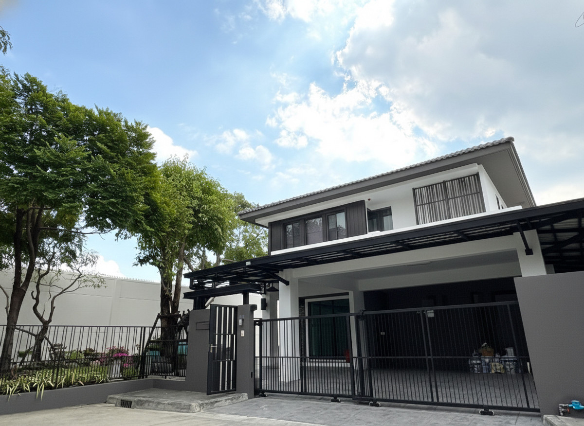 ให้เช่าบ้านบางนา แบริ่ง ลาซาล : ให้เช่า บ้านหลังมุมที่เงียบสงบ แต่ใกล้ความสะดวกสบาย หลังนี้คือคำตอบ ความสุขบนพื้นที่ส่วนตัว...ที่ มัณฑนา 1 บางนา กม.7