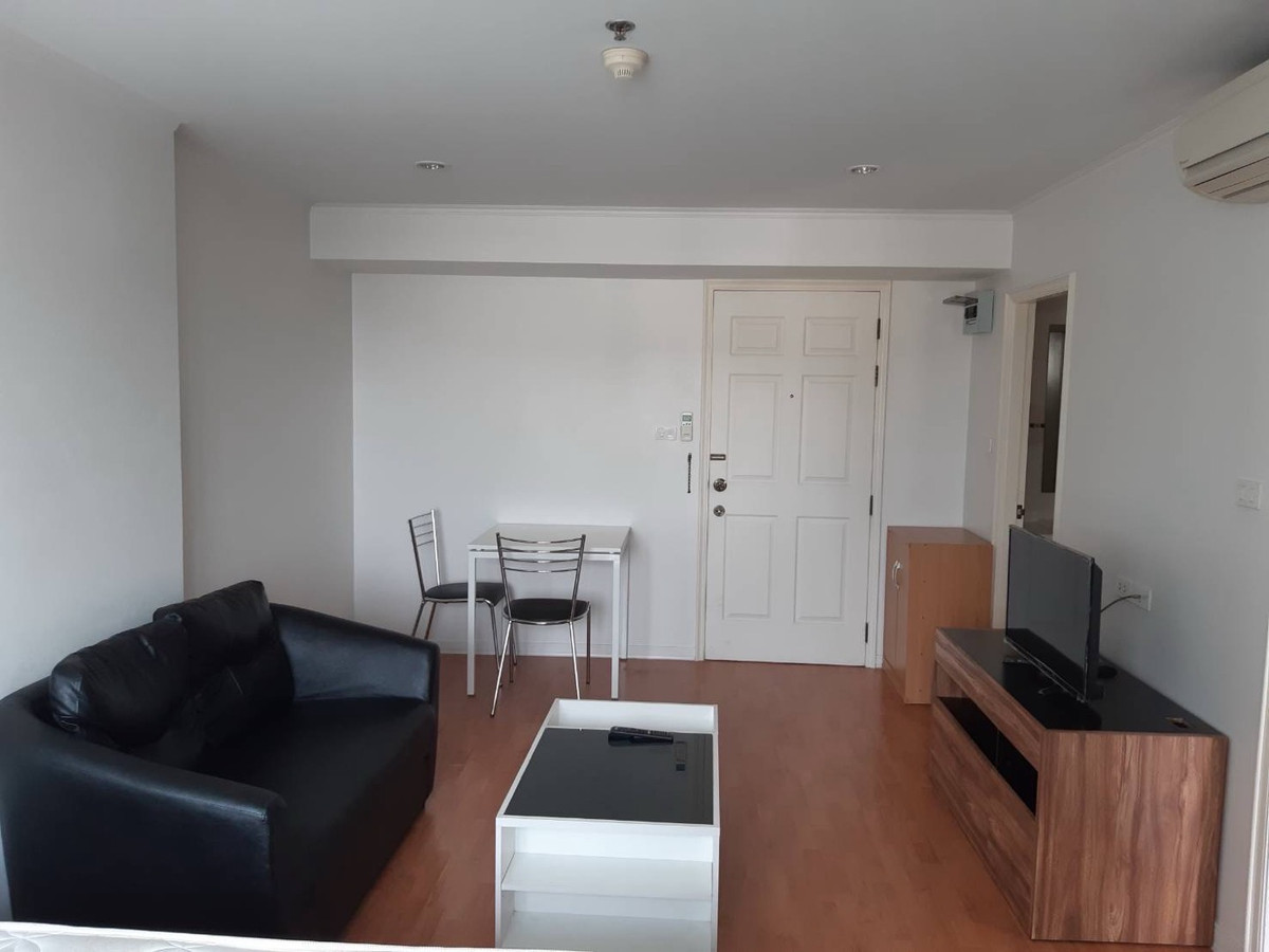 ให้เช่าคอนโดรามคำแหง หัวหมาก : ปล่อยเช่า คอนโด ลุมพินี วิลล์ ซ.รามคำแหง 44  ชั้น 10 ตึกB ขนาด 30 ตรม. 1 นอน 1 น้ำ 9,000 บ./เดือน
