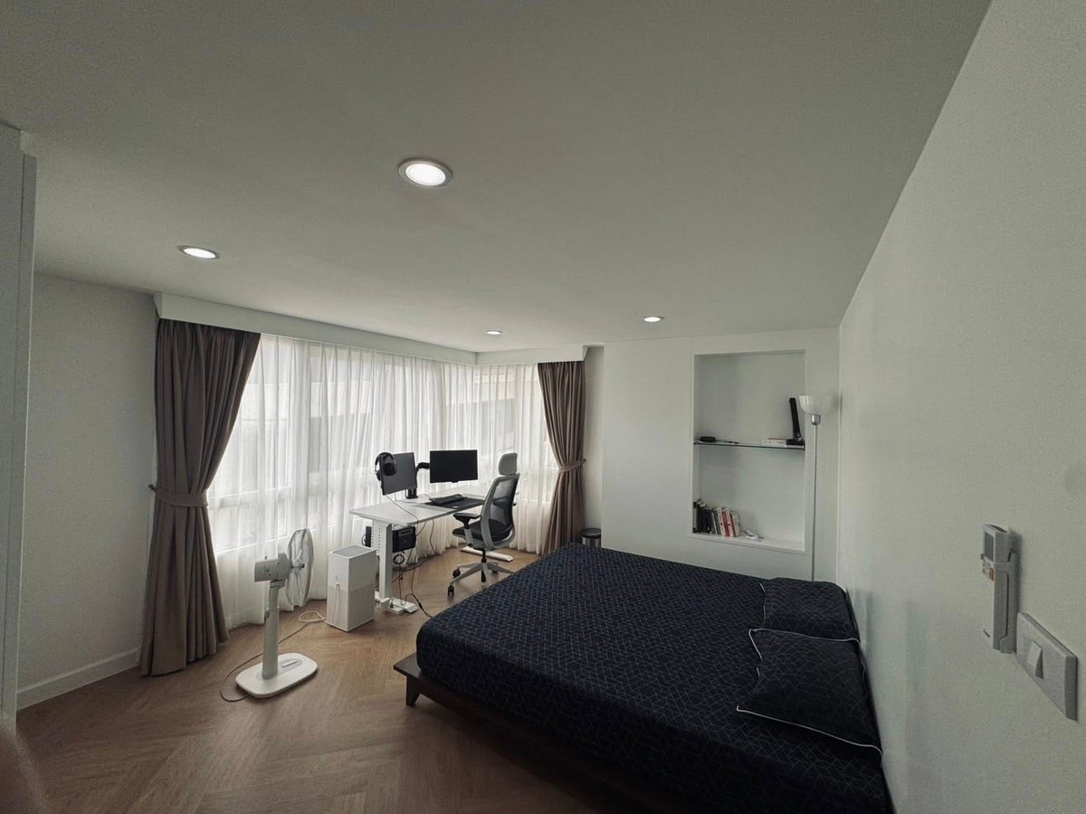 For SaleCondoSathorn, Narathiwat : Baan Siri Sathorn Suanplu / 2 Bedrooms (SALE WITH TENENT), Baan Siri Sathorn Suanplu / 2 bedrooms (sale with tenant) LD050