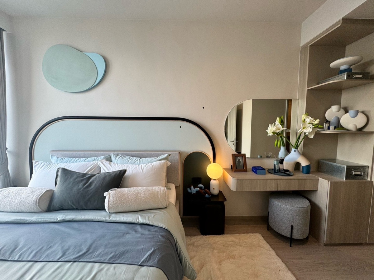 For SaleCondoWongwianyai, Charoennakor : Hot Deal, very special price, 1 bedroom, price 4.49 million baht, real room with furniture, free transfer, contact 0869017364