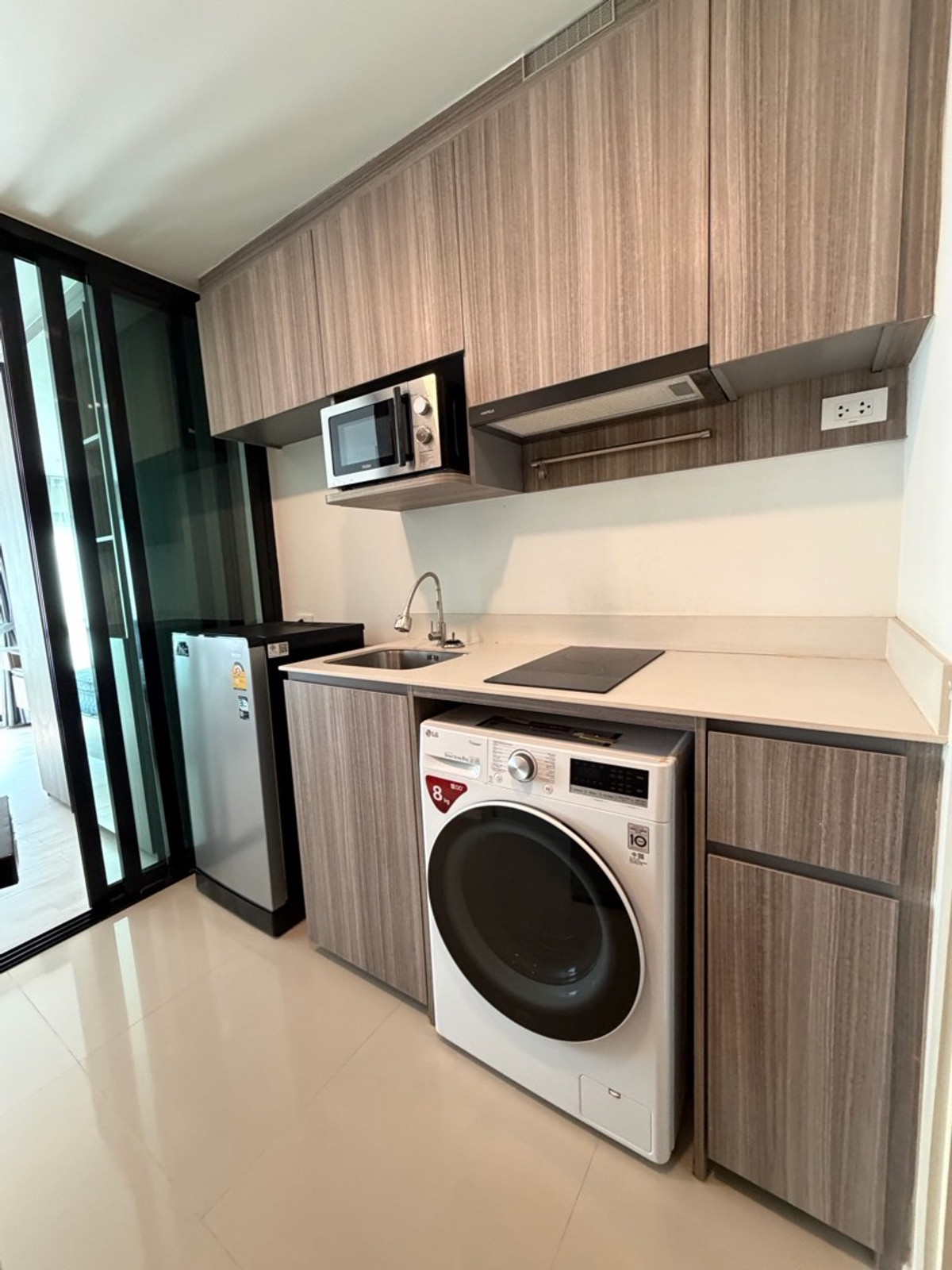 ให้เช่าคอนโดบางนา แบริ่ง ลาซาล : 8,000/เดือน The Origin Sukhumvit 105 ซ.ลาซาล30 BTS.แบริ่ง