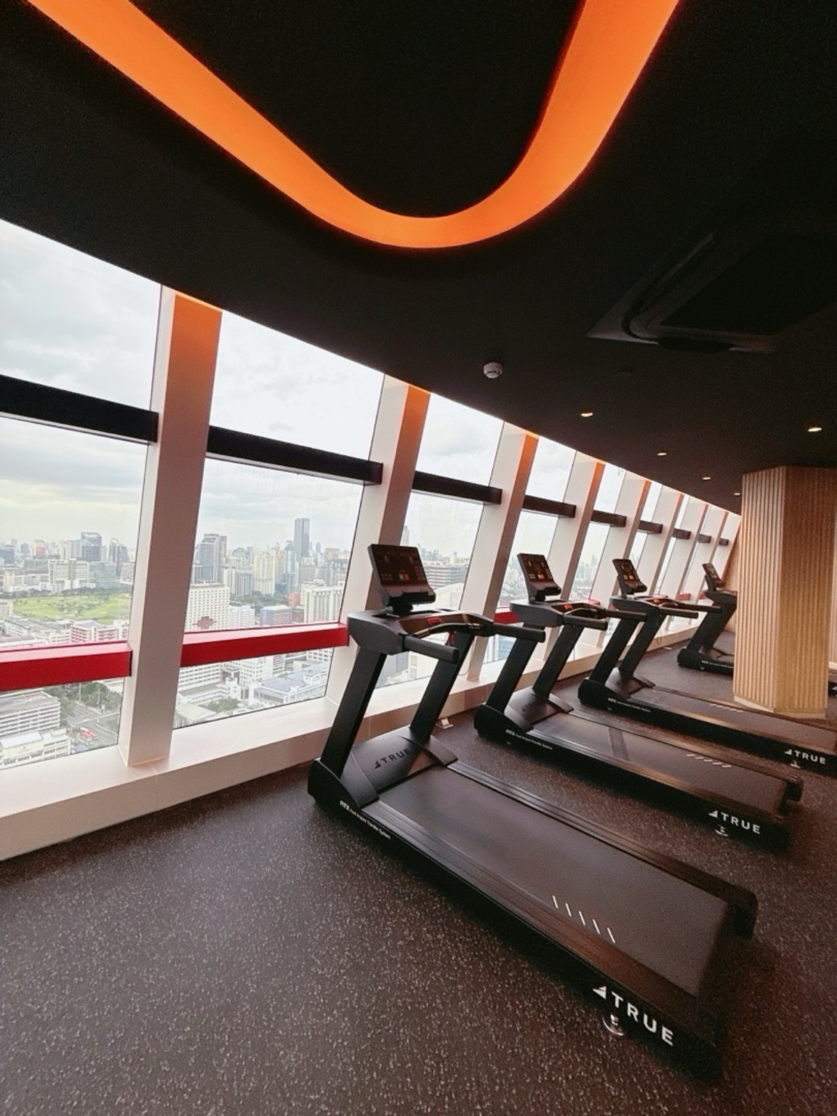 ขายคอนโดสยาม จุฬา สามย่าน : 𝐂𝐇𝐔𝐋𝐀 𝐂𝐇𝐔𝐋𝐀 ห้องใหม่ พร้อมอยู่ เจ้าของขายเอง ชั้นสูง 𝟐𝟑 วิวโล้ง ตำแหน่ง 25 ไม่บลอค พร้อมนัดดูห้องได้ตลอด 