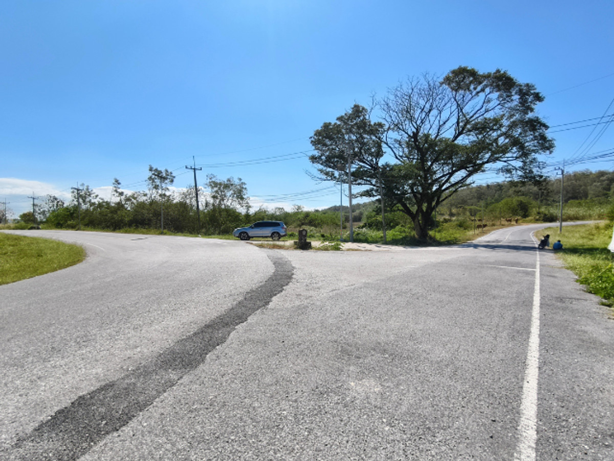 ขายที่ดินสระบุรี : ที่ดินถมแล้ว 23 ไร่ ทำเลทอง ต.ทับกวาง อ.แก่งคอย จ.สระบุรี ใกล้ทางลง M6 เพียง 23 ล้าน เหมาะลงทุนรีสอร์ท โรงแรม ร้านอาหาร คาเฟ่ โอกาสทองสำหรับนักลงทุนที่มองหาพื้นที่สร้างแลนด์มาร์คใหม่