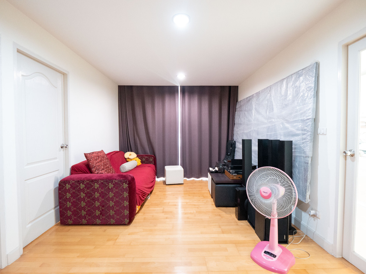 ให้เช่าคอนโดวงเวียนใหญ่ เจริญนคร : ให้เช่าคอนโด 𝐓𝐡𝐞 𝐅𝐈𝐍𝐄 @ 𝐑𝐈𝐕𝐄𝐑 𝐂𝐡𝐚𝐫𝐨𝐞𝐧 𝐍𝐚𝐤𝐡𝐨𝐧 𝟏𝟕 เดอะ ฟายน์ แอท รีเวอร์  𝟕𝟕 𝐒𝐐.𝐌. 𝐓𝐲𝐩𝐞 𝟐 𝐁𝐞𝐝𝐫𝐨𝐨𝐦𝐬, 𝟏 𝐁𝐚𝐭𝐡𝐫𝐨𝐨𝐦, 𝟏 𝐊𝐢𝐭𝐜𝐡𝐞𝐧, 𝟏 𝐅𝐢𝐱𝐞𝐝 𝐩𝐚𝐫𝐤𝐢𝐧𝐠 𝐬𝐩𝐚𝐜𝐞.