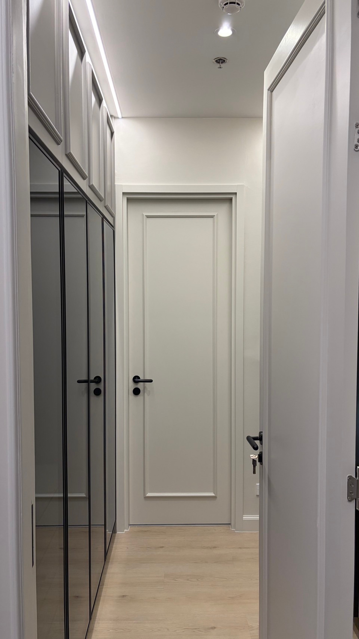 For RentCondoRatchathewi,Phayathai : 🔥For Rent Now🔥 XT Phaya Thai, Spacious and Beautifully Decorated Room, East-facing, Fully Furnished, Ready to Move In, Near BTS Phaya Thai