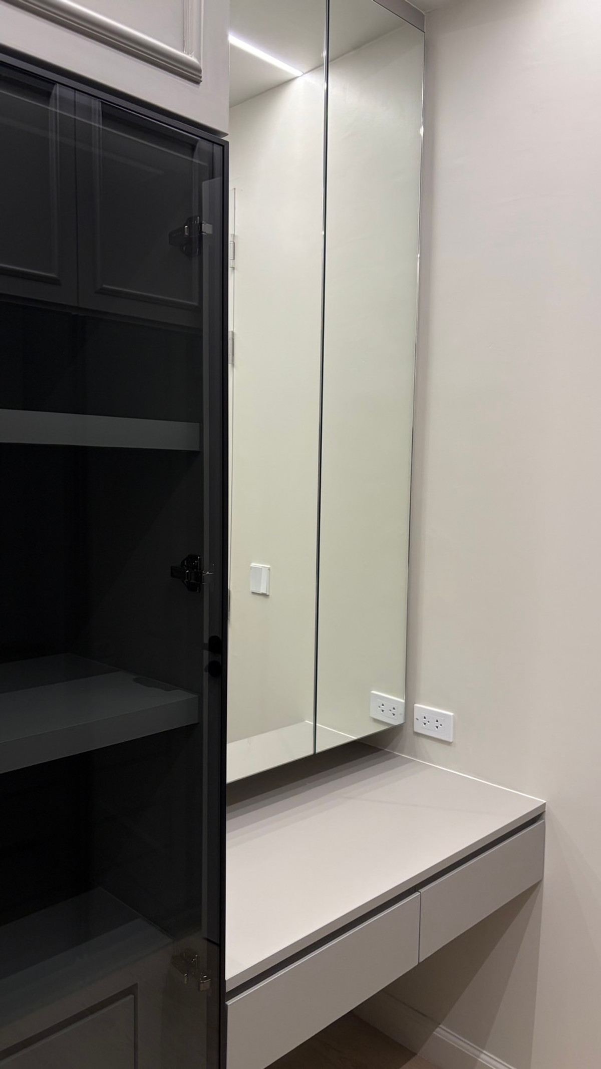 For RentCondoRatchathewi,Phayathai : 🔥For Rent Now🔥 XT Phaya Thai, Spacious and Beautifully Decorated Room, East-facing, Fully Furnished, Ready to Move In, Near BTS Phaya Thai