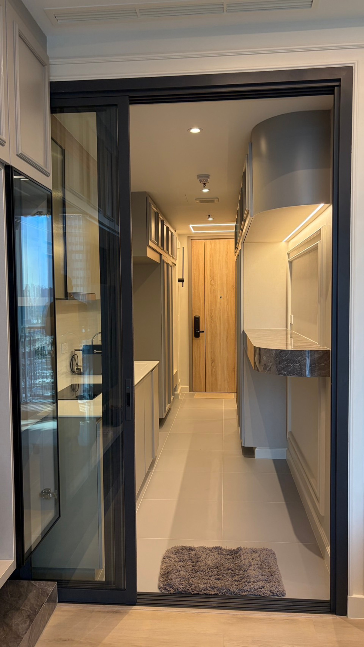 For RentCondoRatchathewi,Phayathai : 🔥For Rent Now🔥 XT Phaya Thai, Spacious and Beautifully Decorated Room, East-facing, Fully Furnished, Ready to Move In, Near BTS Phaya Thai