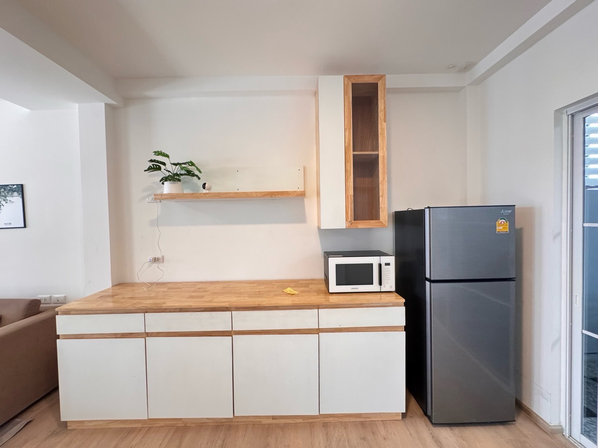 ให้เช่าทาวน์โฮมบางนา แบริ่ง ลาซาล : 💥ForRent💥Indy2 Bangna Ramkhamhang2 🏡 Near Mega Bangna, D-PREP, Verso ‼️Corner House ⭐️ Ready to move in ‼️  Fully Furnished ✨