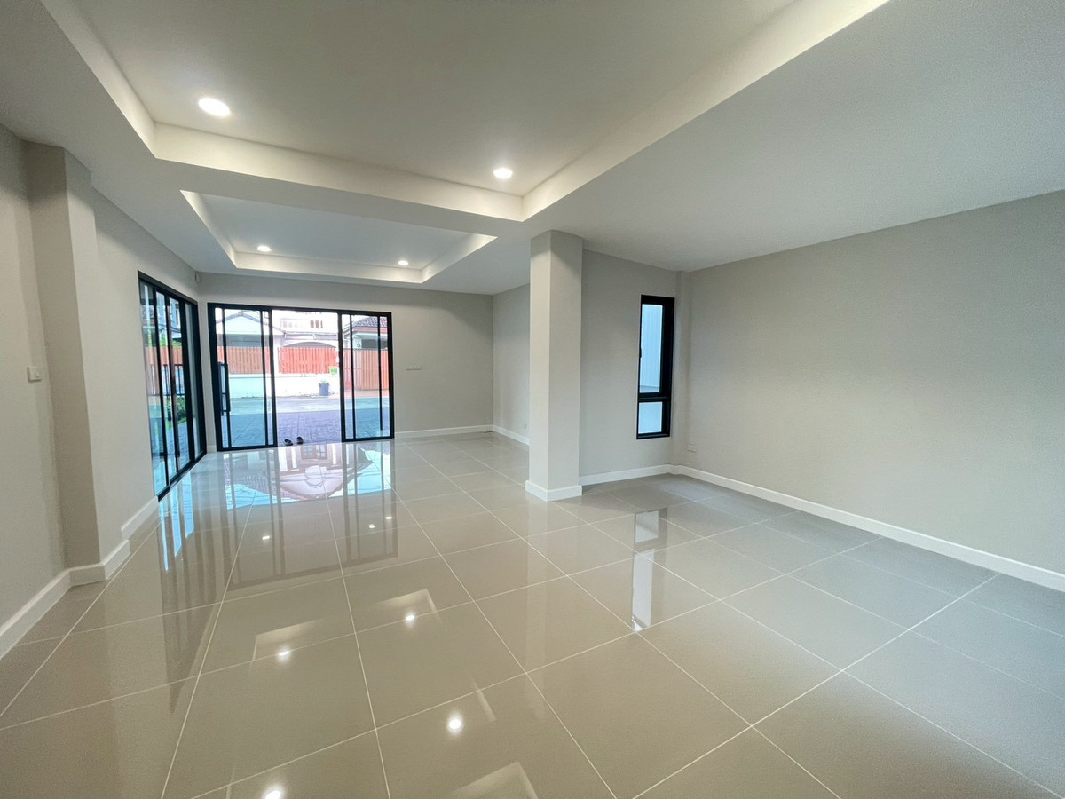 For SaleHouseNonthaburi, Bang Yai, Bangbuathong : Maneeya Masterpiece Rattanathibet, newly renovated second-hand detached house on Rattanathibet Road, near Central Rattanathibet, purple MRT.