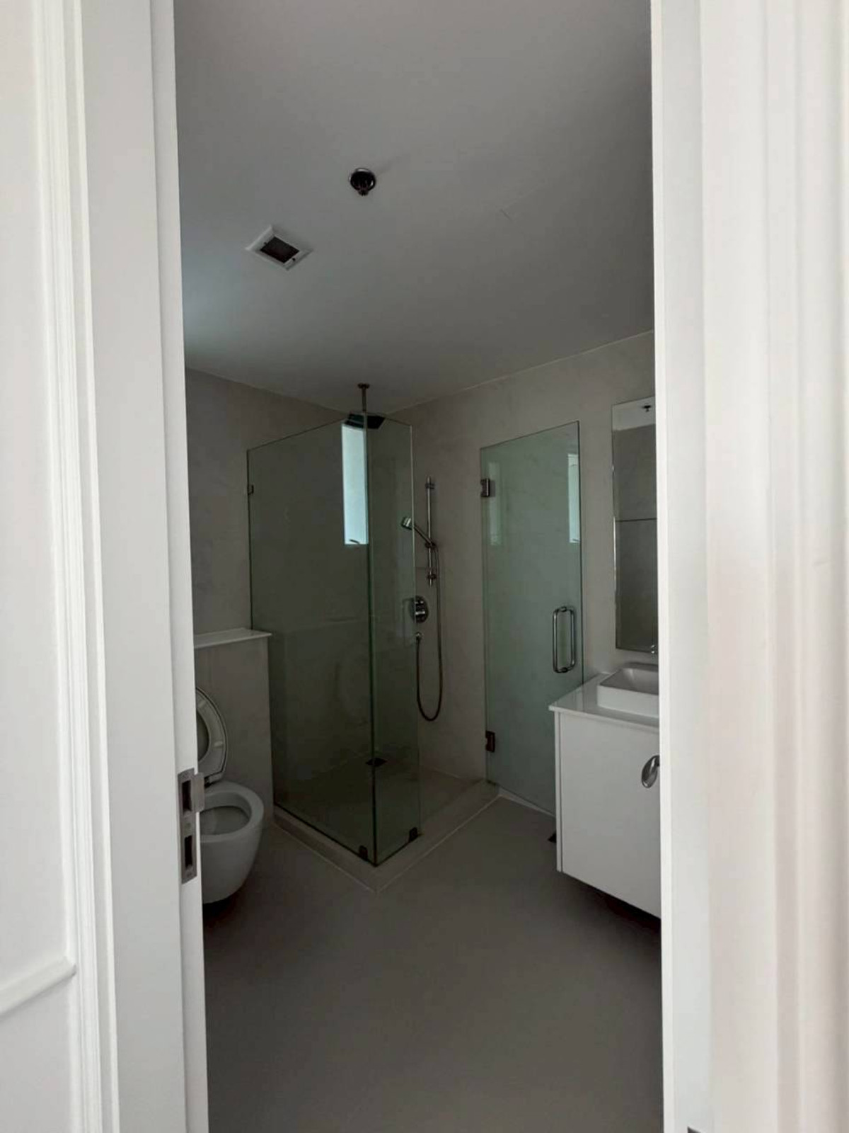 For SaleCondoPinklao, Charansanitwong : For sale/SALE: My Resort @ River (My Resort @ River) - 3 bedrooms LC112