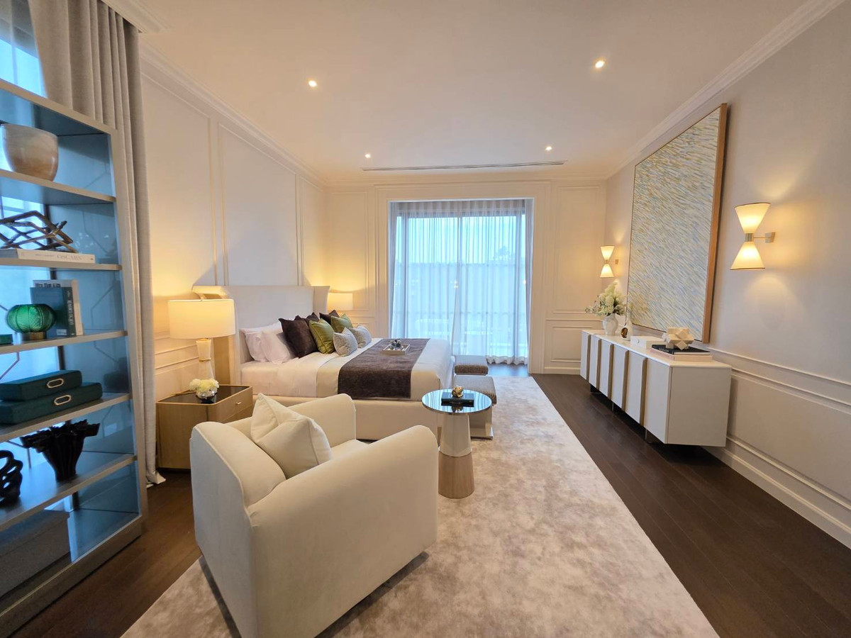 ขายบ้านพัฒนาการ ศรีนครินทร์ : Narasiri Victoire Krungthep Kreetha: Manoir No.5 543sqm. 4bed 5bath 80,000,000 Am: 0656199198