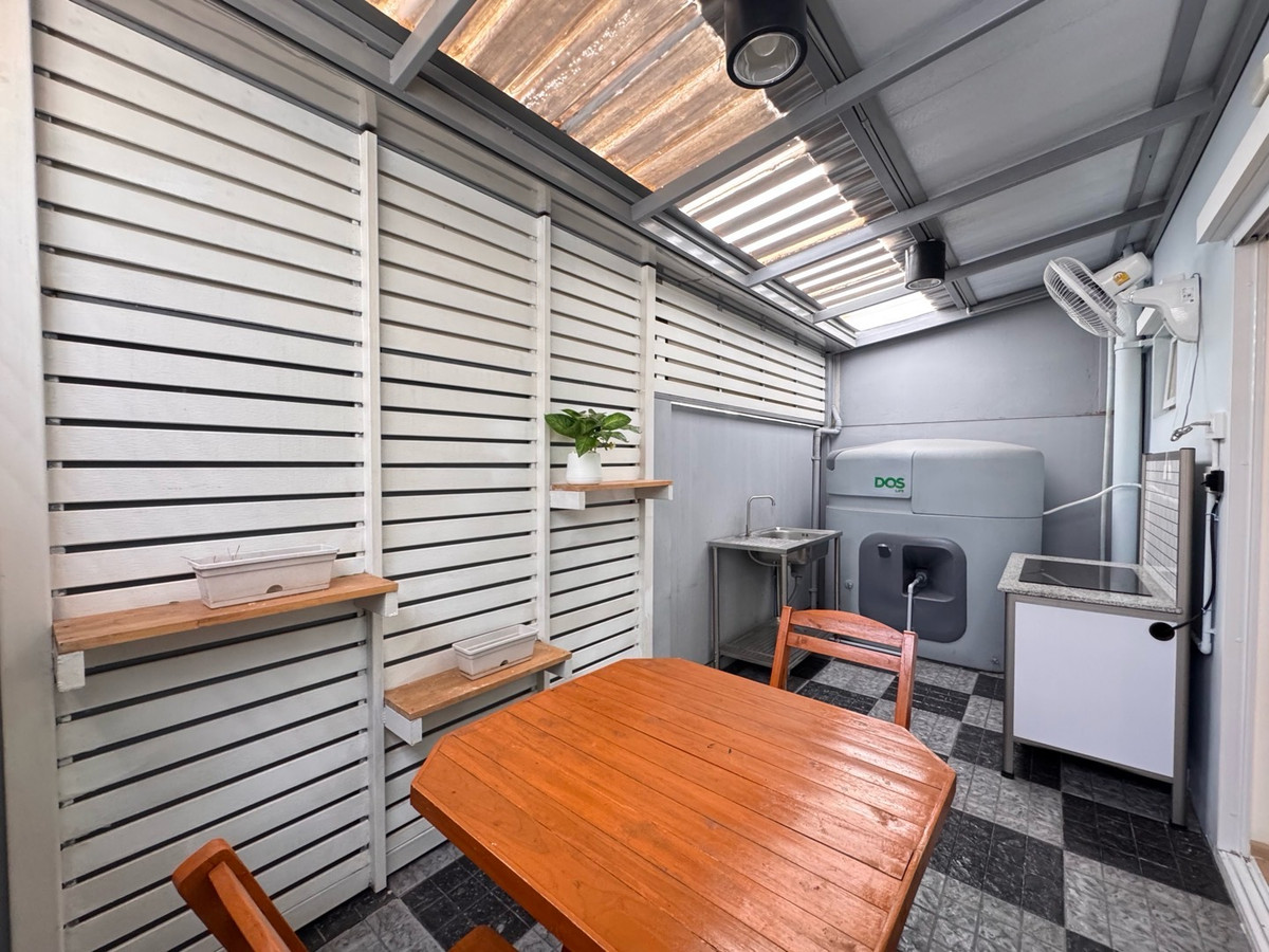 ให้เช่าทาวน์โฮมบางนา แบริ่ง ลาซาล : 💥ForRent💥Indy2 Bangna Ramkhamhang2 🏡 Near Mega Bangna, D-PREP, Verso ‼️Corner House ⭐️ Ready to move in ‼️  Fully Furnished ✨