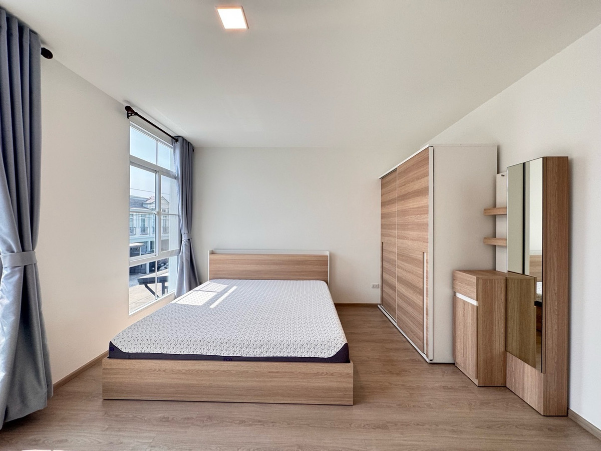 ให้เช่าทาวน์โฮมบางนา แบริ่ง ลาซาล : 💥ForRent💥Indy2 Bangna Ramkhamhang2 🏡 Near Mega Bangna, D-PREP, Verso ‼️Corner House ⭐️ Ready to move in ‼️  Fully Furnished ✨