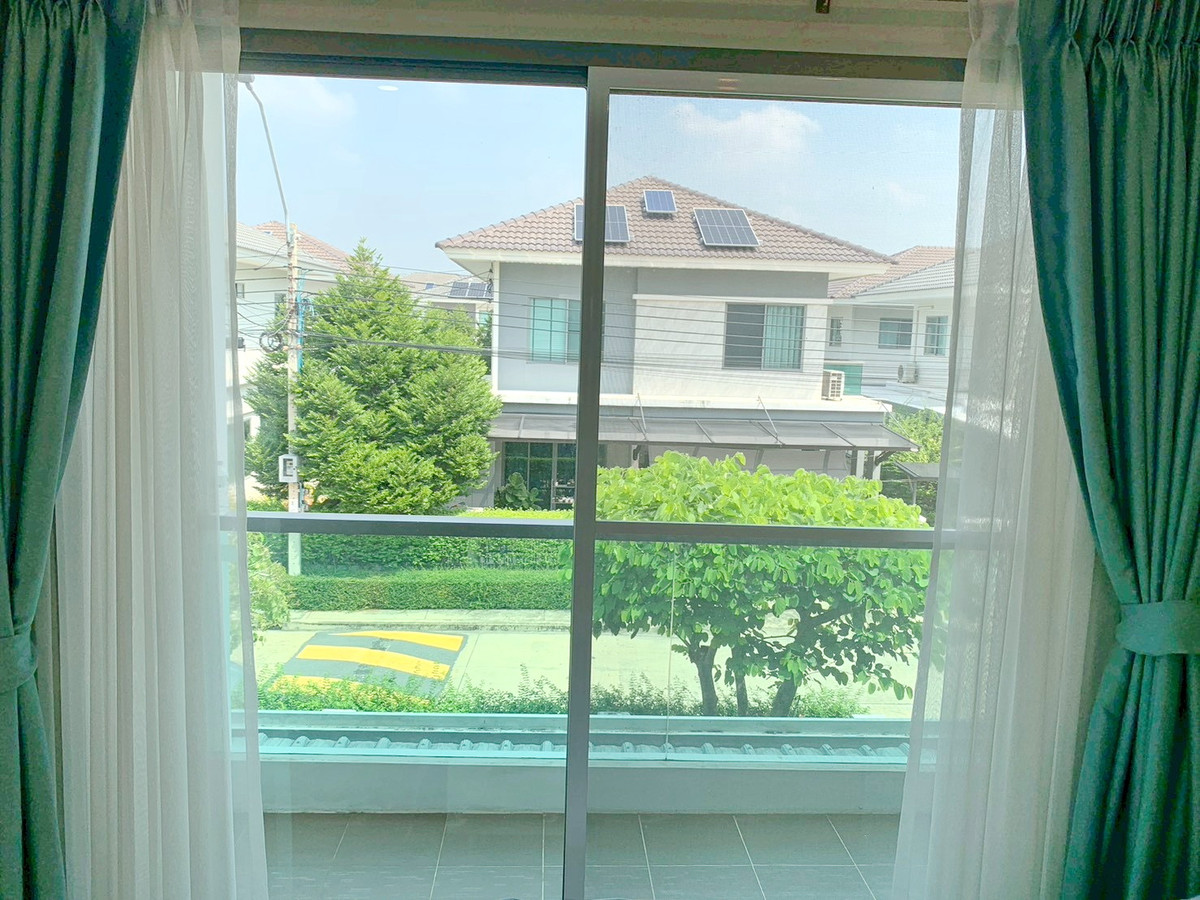 HousePattanakan, Srinakarin : 4 bedroom House for Sale or Rent, Perfect Place Rama9 – KrungthepKreetha 