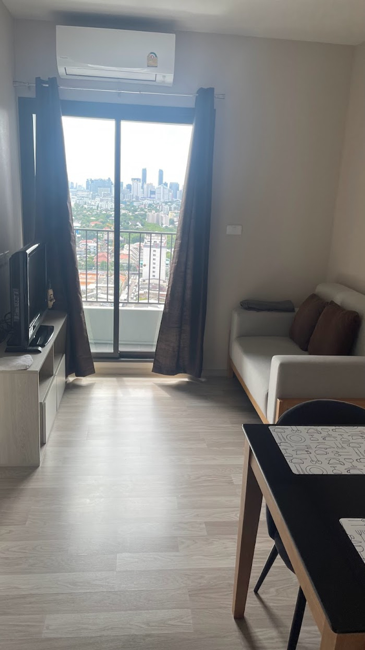 ขายคอนโดพระราม 9 เพชรบุรีตัดใหม่ RCA : The Privacy Rama 9 / 1 Bedroom (FOR SALE), เดอะ ไพรเวซี่ พระราม 9 / 1 ห้องนอน (ขาย) VL005 