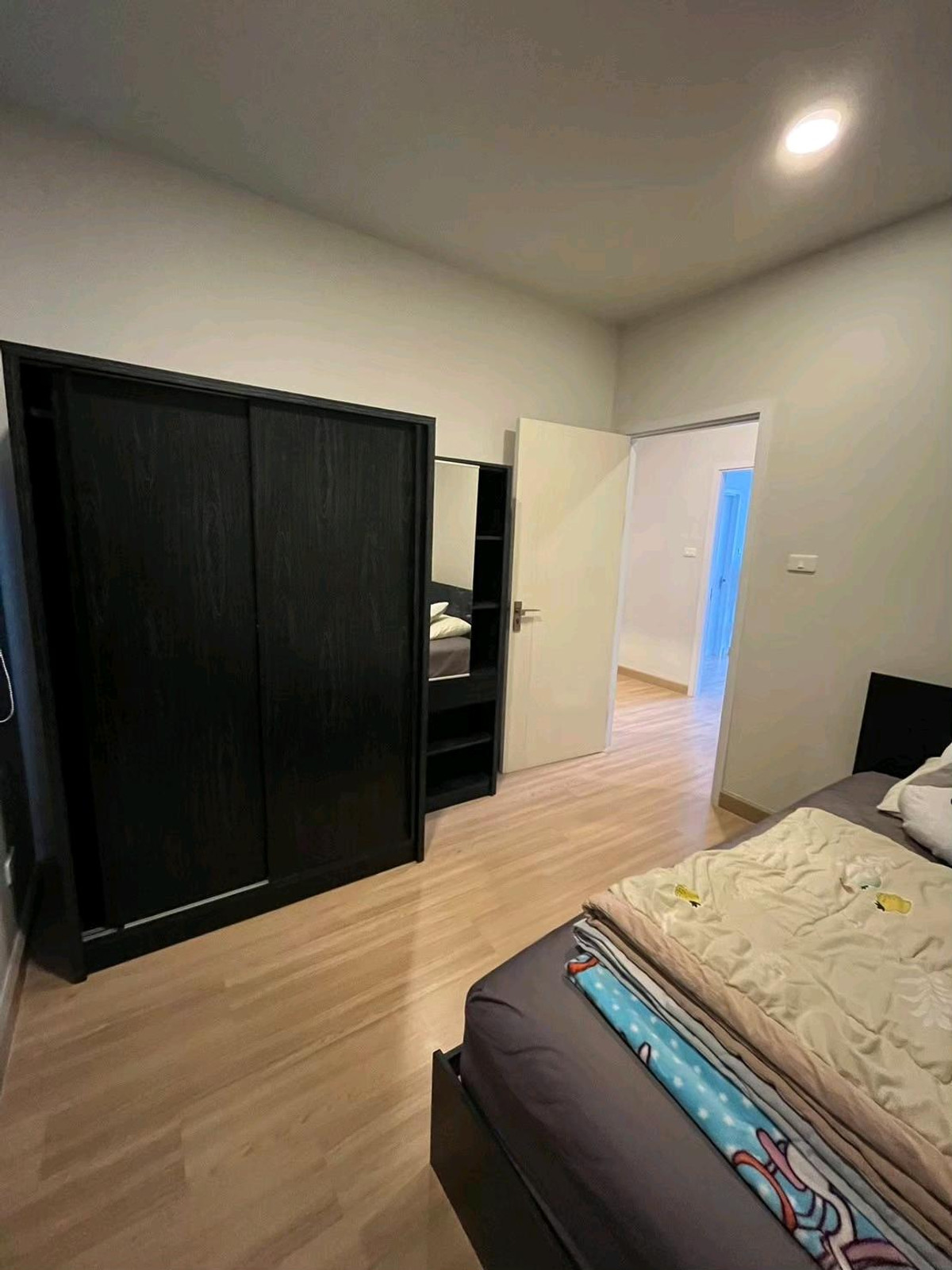 ขายทาวน์โฮมบางนา แบริ่ง ลาซาล : 19.9ตรว 3นอน3น้ำ ทาวน์โฮม 2 ชั้น บริทาเนีย เมกะทาวน์ บางนา  