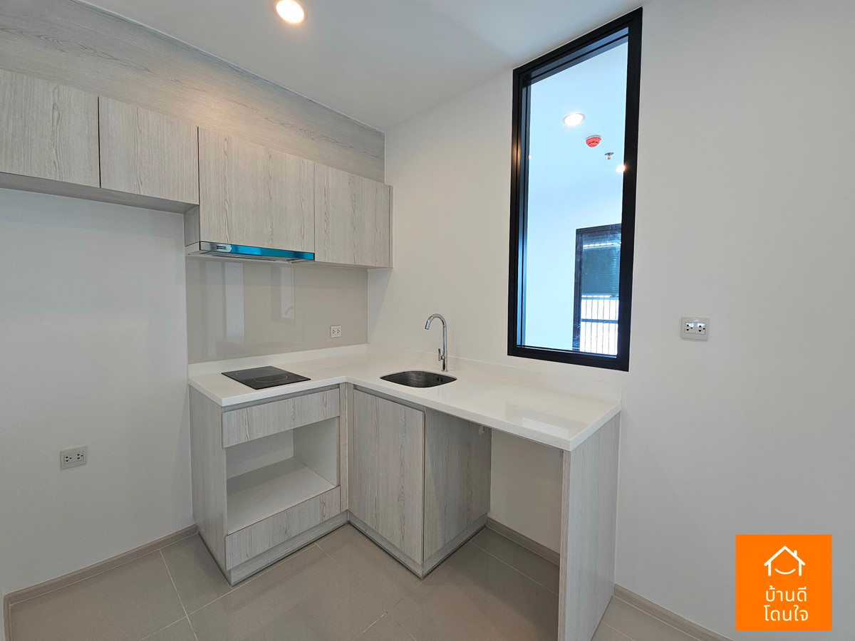 ขายคอนโดพระราม 9 เพชรบุรีตัดใหม่ RCA : ลดราคาพิเศษ Life Asoke (35 ตร.ม.) ห้องใหม่ ไม่เคยเข้าอยู่ ใกล้ MRT เพชรบุรี