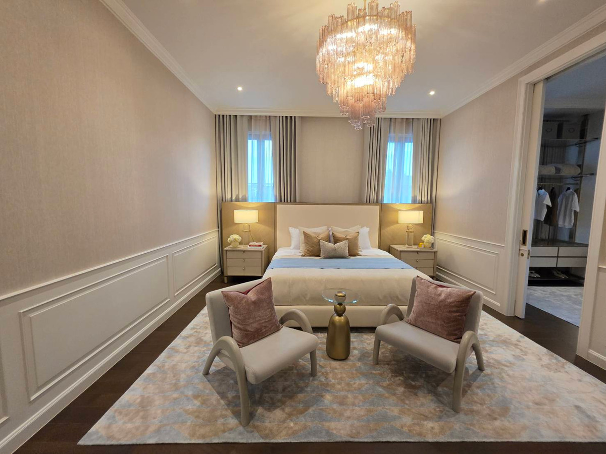 ขายบ้านพัฒนาการ ศรีนครินทร์ : Narasiri Victoire Krungthep Kreetha: Manoir No.5 543sqm. 4bed 5bath 80,000,000 Am: 0656199198