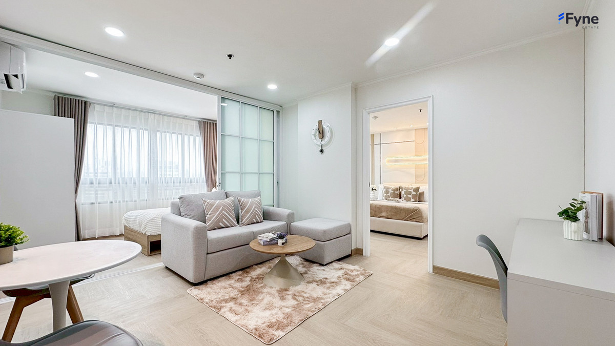 ขายคอนโดพระราม 3 สาธุประดิษฐ์ : 🏠ลุมพินี พระราม 3 ริเวอร์วิวล์  ✅️ห้องมุม ✅️ชั้น 13 ✅️ขนาดใหญ่ 53 ตรม. 2 ห้องนอน 1 ห้องนั่งเล่น 1 ห้องครัว 1 ห้องน้ำ