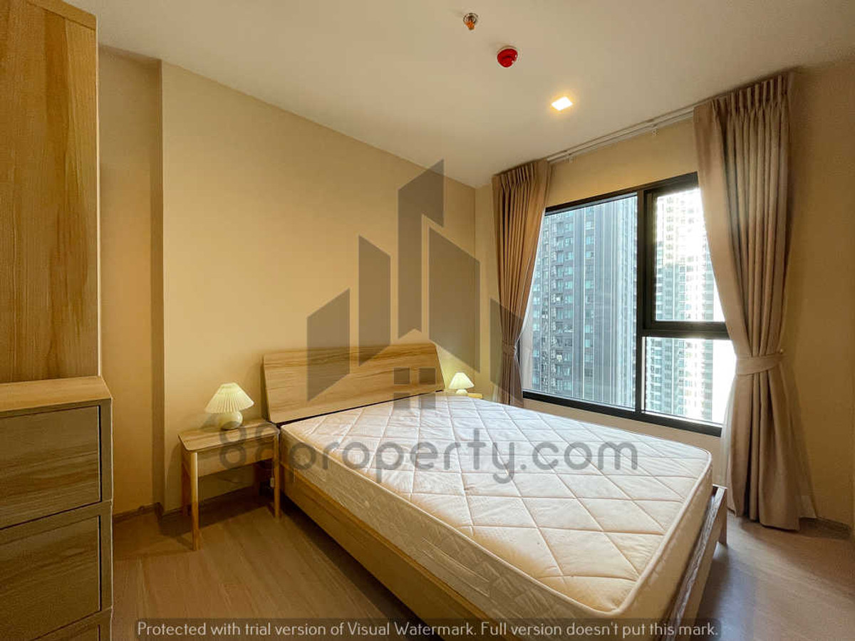 ให้เช่าคอนโดพระราม 9 เพชรบุรีตัดใหม่ RCA : 🌟 LIFE ASOKE HYPE - คอนโด 1 ห้องนอนในพระราม 9 CBD 🌆