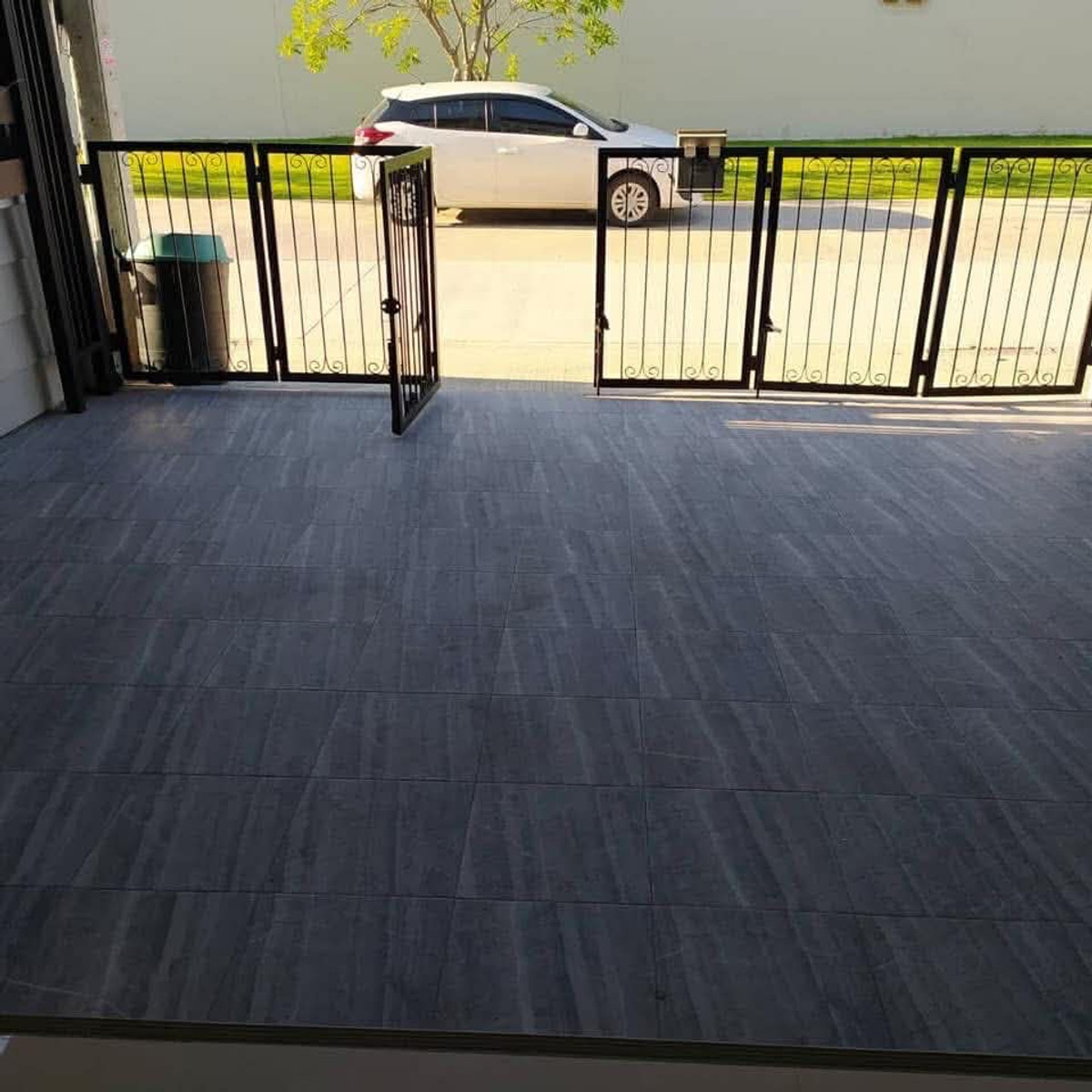 ขายทาวน์โฮมลาดกระบัง สุวรรณภูมิ : ขายทาวน์โฮม 2 ชั้น ใกล้เมกะ บางนา         โกลเด้นทาวน์ 3 บางนา-สวนหลวง  บางนา  2 ที่จอดรถ฿ 2,990,000 (ต่อรองได้ค่ะ)