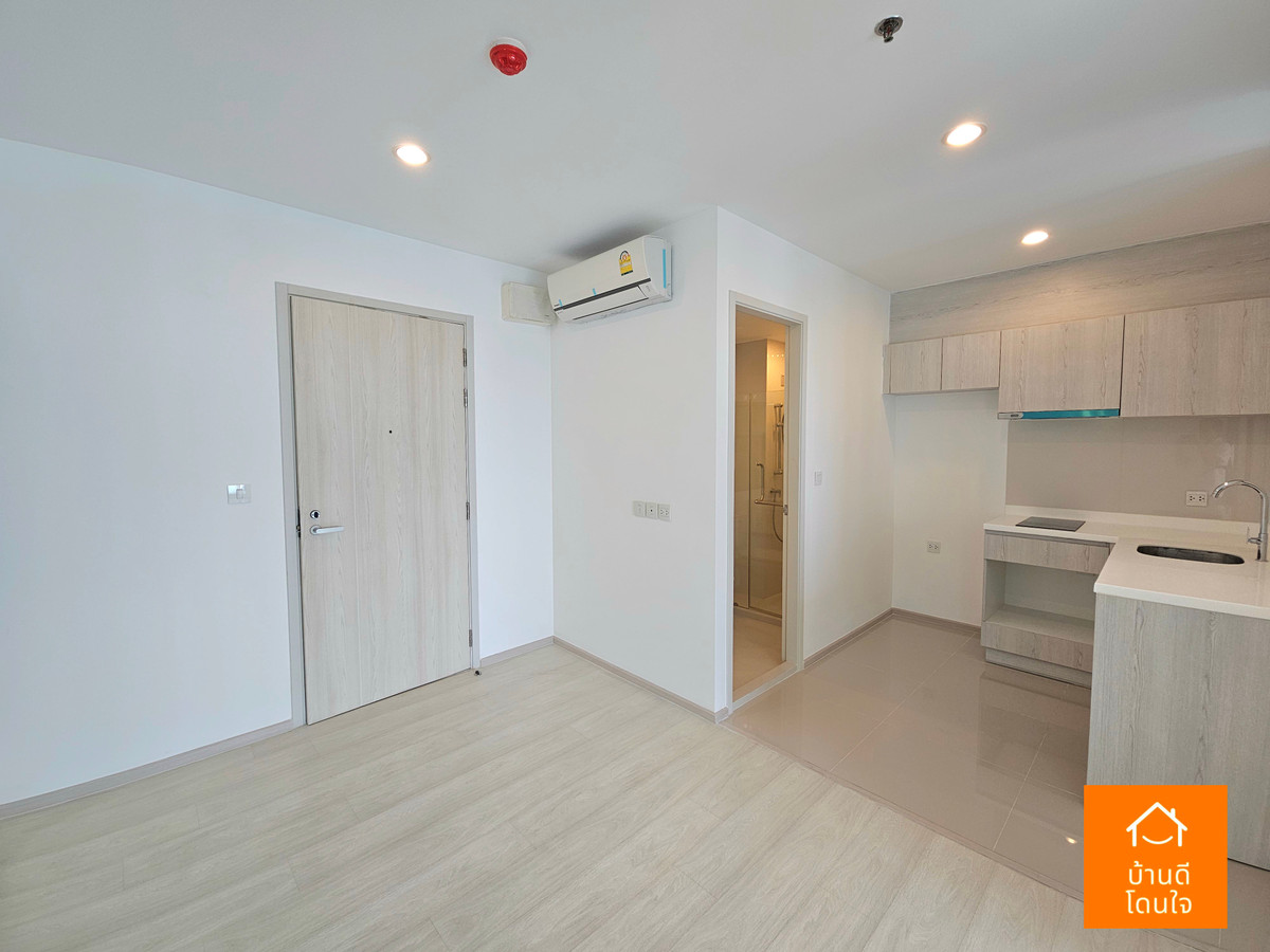 ขายคอนโดพระราม 9 เพชรบุรีตัดใหม่ RCA : ลดราคาพิเศษ Life Asoke (35 ตร.ม.) ห้องใหม่ ไม่เคยเข้าอยู่ ใกล้ MRT เพชรบุรี