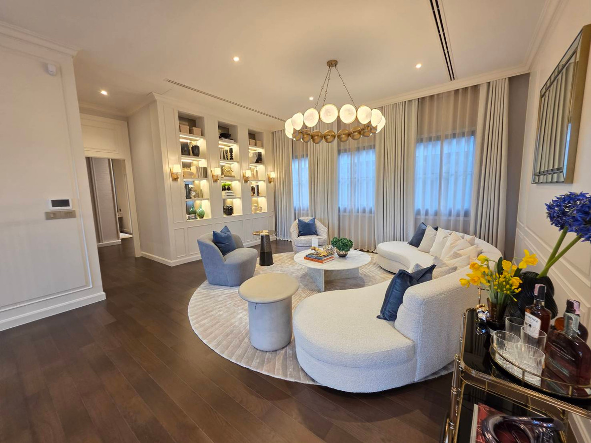 ขายบ้านพัฒนาการ ศรีนครินทร์ : Narasiri Victoire Krungthep Kreetha: Manoir No.5 543sqm. 4bed 5bath 80,000,000 Am: 0656199198