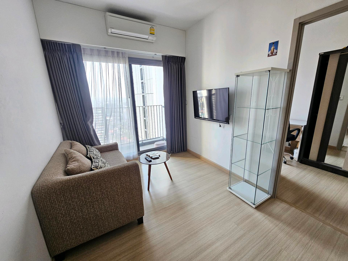For RentCondoOnnut, Udomsuk : Vacant room, cheap rental, high floor, 2 bedrooms, 1 bathroom, Whizdom Connect Sukhumvit.