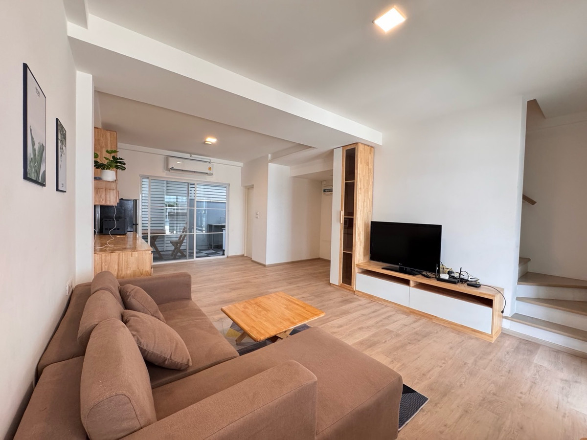 ให้เช่าทาวน์โฮมบางนา แบริ่ง ลาซาล : 💥ForRent💥Indy2 Bangna Ramkhamhang2 🏡 Near Mega Bangna, D-PREP, Verso ‼️Corner House ⭐️ Ready to move in ‼️  Fully Furnished ✨