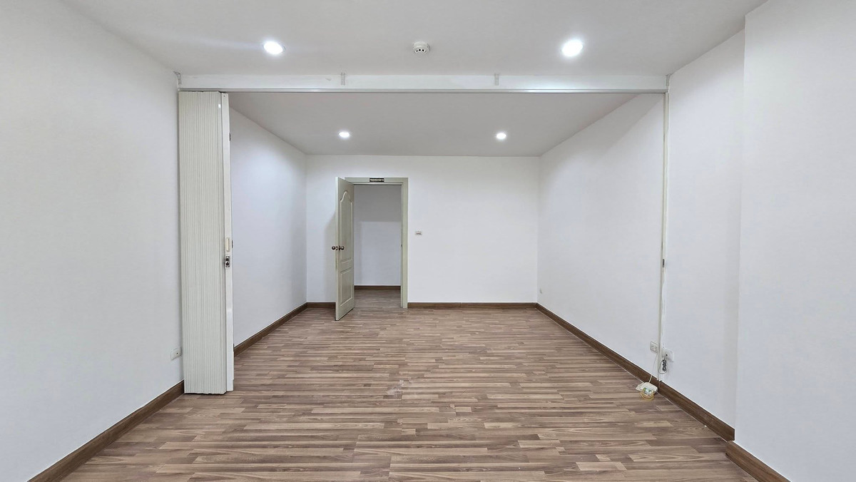 For SaleCondoOnnut, Udomsuk : Condo for sale, Regent Home Sukhumvit 64, Regent Home 9 Sukhumvit 64, large condo room, complete functions, Sukhumvit location, suitable for both comfortable living, investment, rental, really worth it.