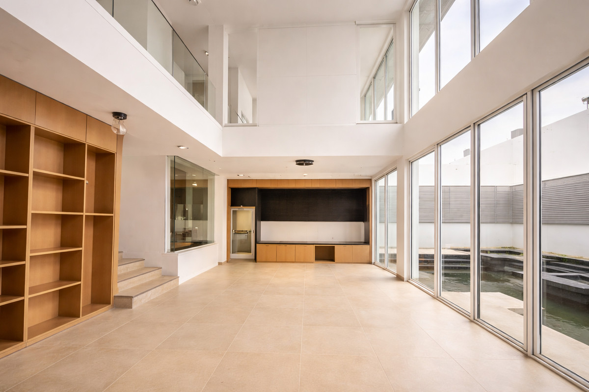 For SaleHouseBangna, Bearing, Lasalle : ♢ Hot Deal ♢ 2-storey Detached house Vive Bangna project | Land size 118.70 sq.w. Usable area 354.00 sq.m. | 3 bedrooms 4 bathrooms 4 parking spaces | Near Mega Bangna 8 mins, MRT Sri Iam 11 mins