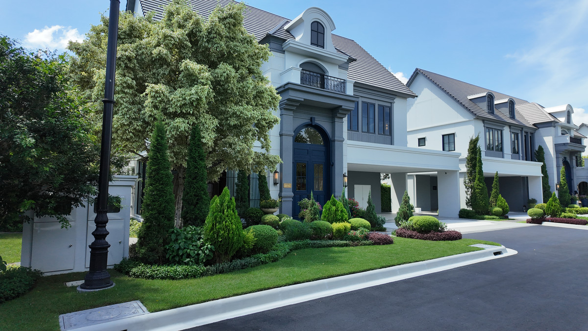 ขายบ้านพัฒนาการ ศรีนครินทร์ : Narasiri Victoire Krungthep Kreetha: Manoir No.5 543sqm. 4bed 5bath 80,000,000 Am: 0656199198