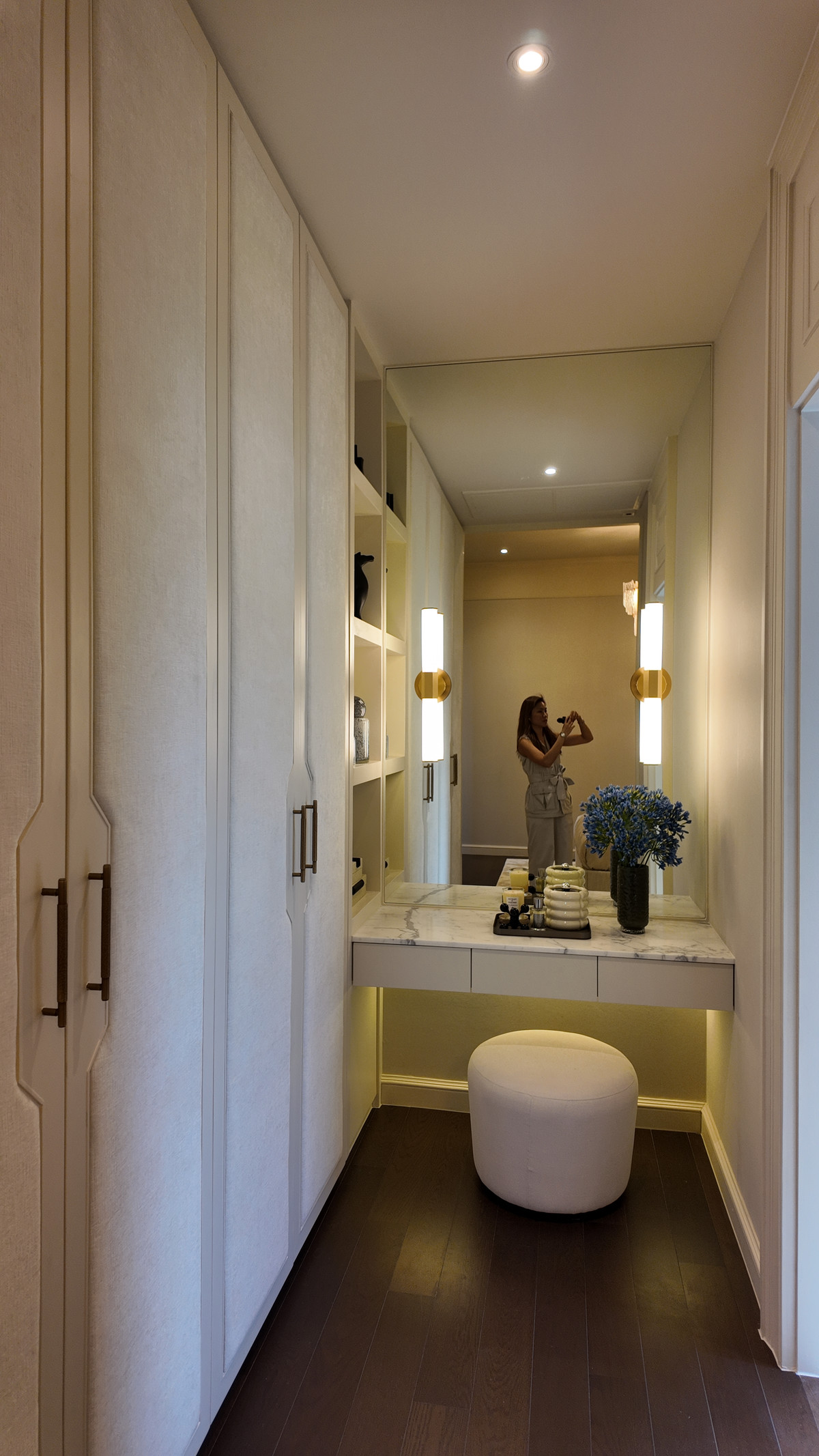 ขายบ้านพัฒนาการ ศรีนครินทร์ : Narasiri Victoire Krungthep Kreetha: Manoir No.6  678sqm. 5bed 6bath 99,000,000 Am: 0656199198